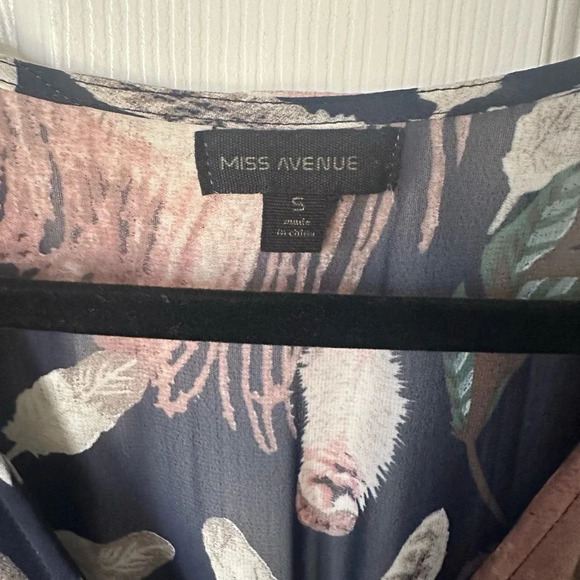 Miss Avenue floral maxi dress. Size small. - Picture 5 of 9